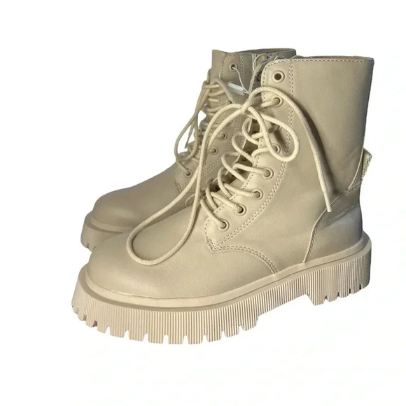 Brand New Women’s Zara Combat Boots Size EU 34 NWT Cream Tan - Picture 1 of 7